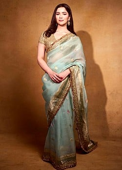 Sara Tendulkar image 2 of 4