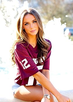 Sarah Bowman image 3 of 4