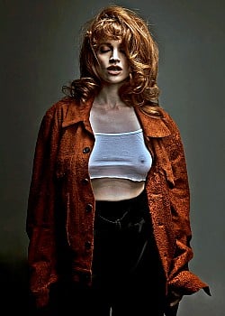 Sarah Hay image 4 of 4