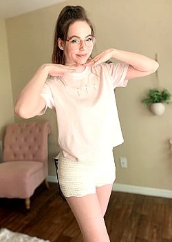 Sarah Key image 4 of 4