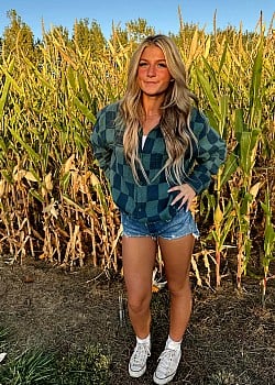 Sarah Lindstrom image 4 of 4