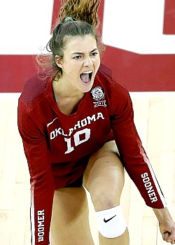 Sarah Maras image 4 of 4