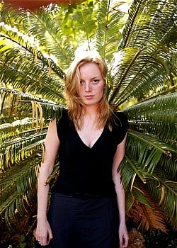 Sarah Polley image 2 of 4