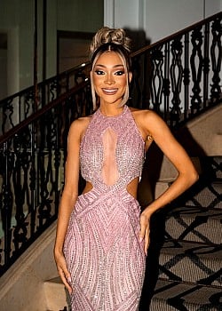Sarah Talabi image 4 of 4