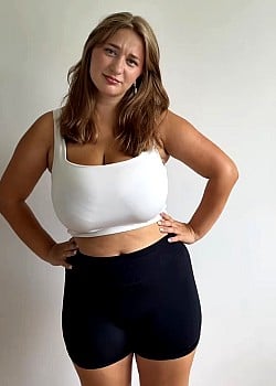 Sashka Boyku image 2 of 2