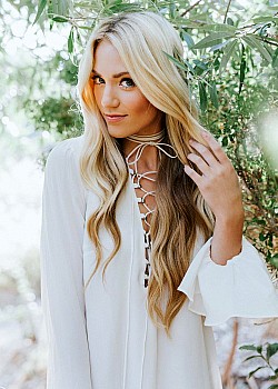 Savannah LaBrant image 2 of 3