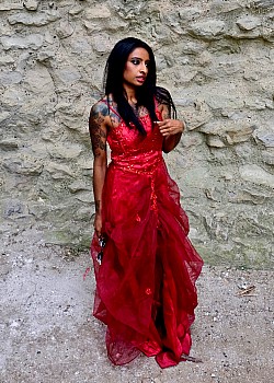Savannah Sapphire image 2 of 2