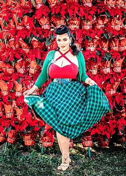 Scarlett Addams image 2 of 4