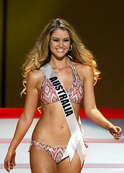 Scherri-Lee Biggs image 1 of 4