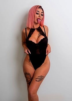 Selina Garcia image 4 of 4