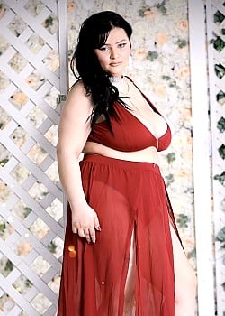 Sepideh Farzaneh image 2 of 2