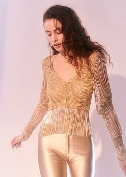 Sera Mann image 2 of 4
