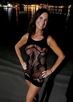 Sexy Carol Milf image 4 of 4