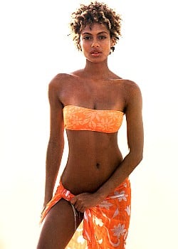 Shakara Ledard image 3 of 4