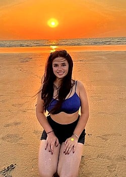 Shalini Chaurasia image 4 of 4