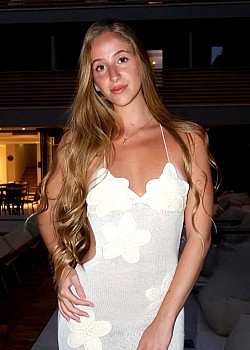 Shani Zeltzer image 2 of 2
