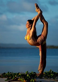 Shannen Michaela image 3 of 4