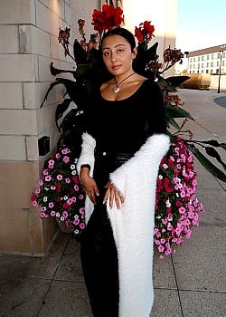 Shanti Gregg image 4 of 4