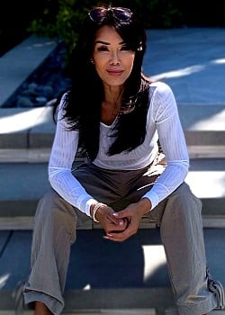 Sharon Tay image 2 of 2