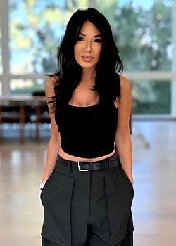 Sharon Tay image 1 of 2