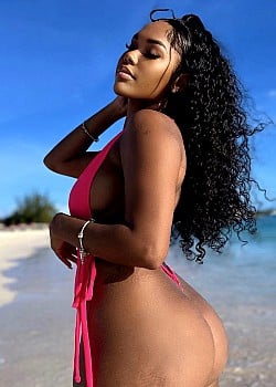 Shaunice Griffith image 3 of 3