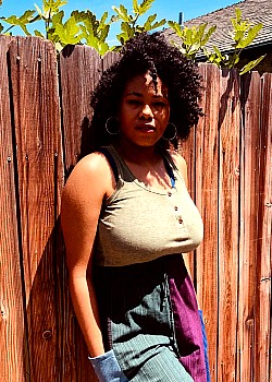 Shawntay Dalon image 3 of 3