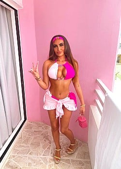 Shaylee Rose image 3 of 4