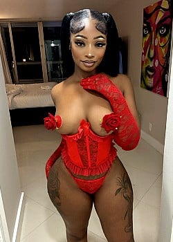 Sheis Ryleigh image 3 of 4