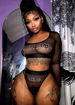 Sheis Ryleigh image 4 of 4