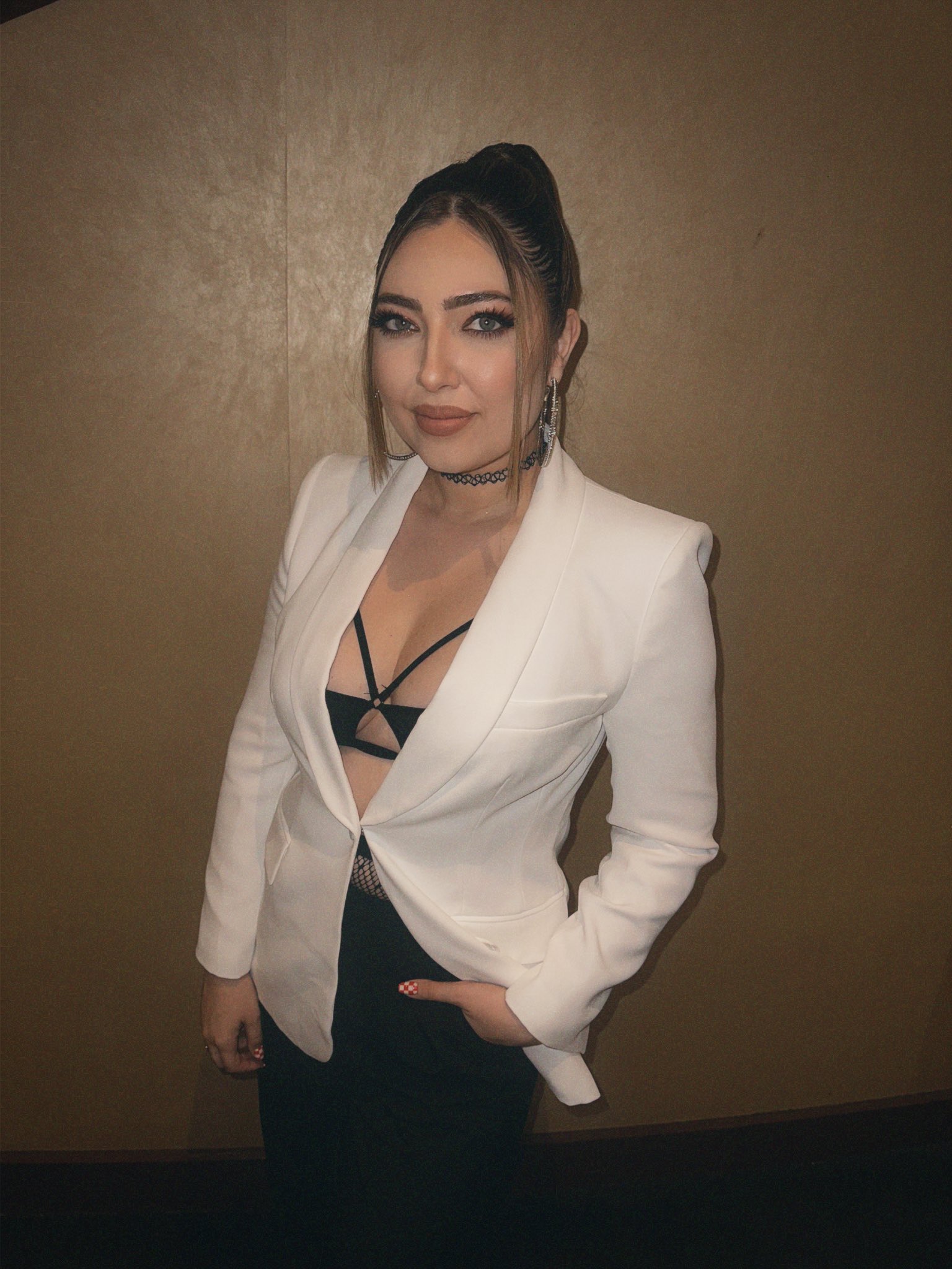 Shelby Young - Free pics, galleries & more at Babepedia