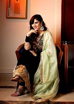 Sherin Shringar image 3 of 4