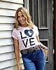 Sheryl Crow image 2 of 4