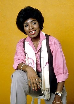 Sheryl Lee Ralph image 3 of 4