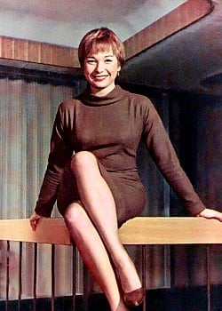 Shirley Maclaine image 3 of 3