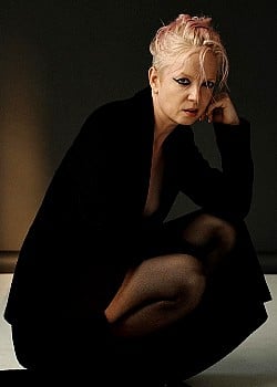 Shirley Manson image 4 of 4