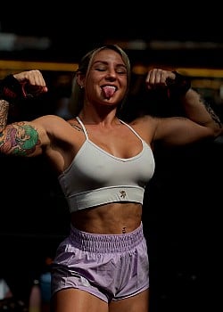 Shirly Lopez image 2 of 2