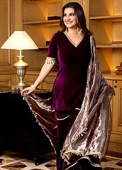 Shivaleeka Oberoi image 4 of 4