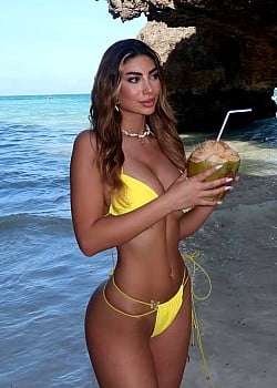 Shoval Hamias image 2 of 3
