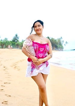 Shreya Chadda image 2 of 4
