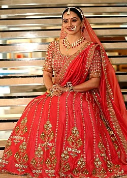 Shruti Marathe image 2 of 3