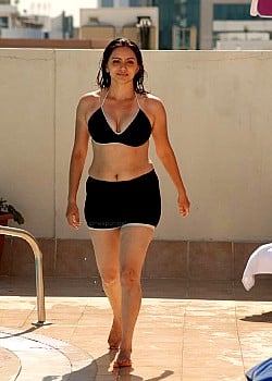Shruti Marathe image 3 of 3