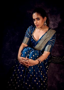 Shruti Prakash image 2 of 4
