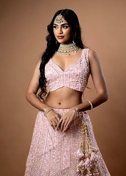 Shwetha Liyanaduwa image 1 of 4