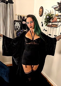 ShyGothExhib image 1 of 1