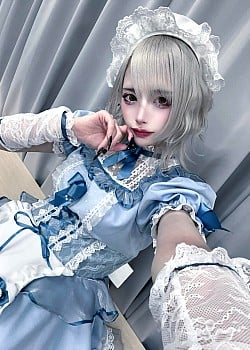 Sia Kugutsu image 1 of 2