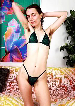 Sia Wood image 3 of 4