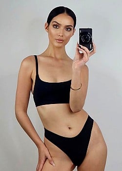Siannise Fudge image 4 of 4