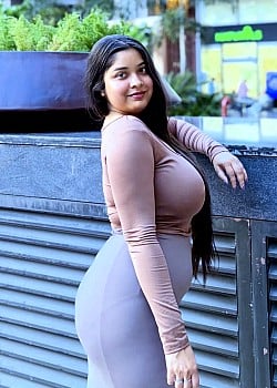 Siddhi Tiwari image 4 of 4