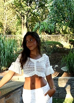 Sienna Esposito image 3 of 4