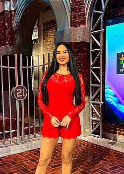Siera Santos image 4 of 4